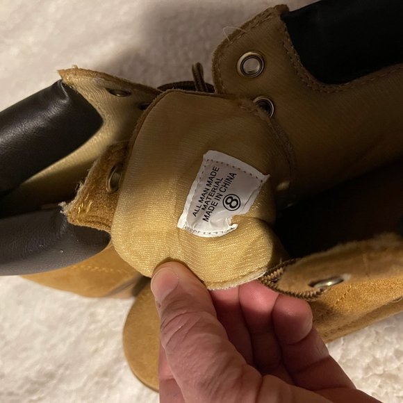 Tan boots Size 8 - Picture 5 of 5